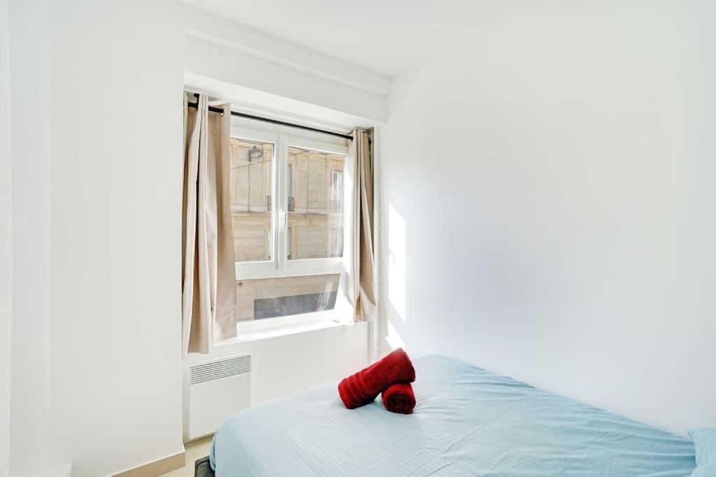 Magnifique 3 Pieces Paris 18Eme Apartment Luaran gambar